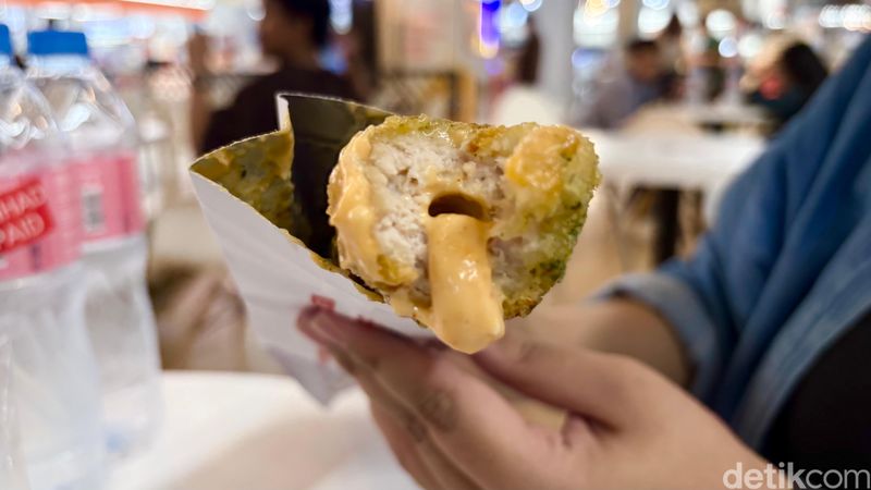 Cobain Jajan Chikuro Incaran Turis Malaysia, Menu Ini Jadi Andalan!