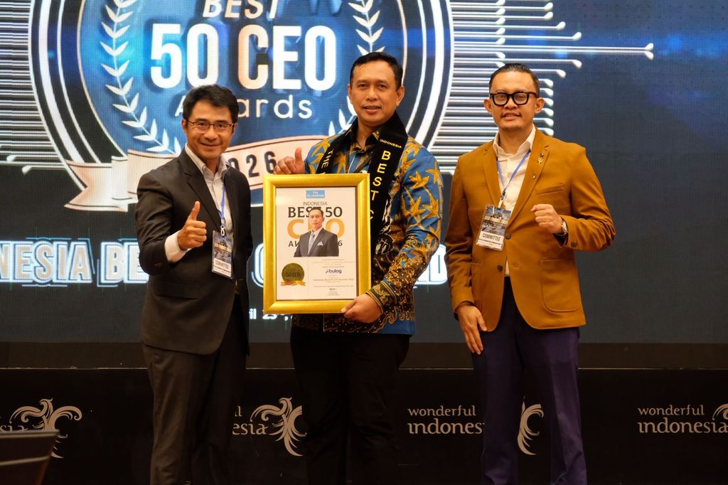 Dirut BULOG Raih “Indonesia Best 50 CEO Awards 2026”, Perkuat Capaian Rekor Stok Beras 5 Juta Ton, Kamis (23/4/2026). (Dok. Bulog)