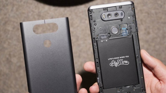 Ganti Baterai Smartphone