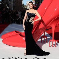 Foto: Pesona Anne Hathaway di Premier The Devil Wears Prada 2 London