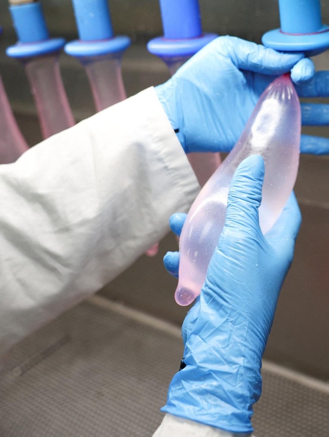 Harga Kondom Naik Gegara Gangguan Rantai Pasok Iran