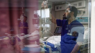 Di Tengah Konflik yang Mereda, Tenaga Medis Tetap Siaga