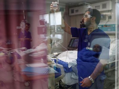 Di Tengah Konflik yang Mereda, Tenaga Medis Tetap Siaga