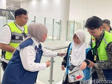 Jadwal JCH Berangkat Malam, Bandara Syamsudin Noor Optimalkan Personel