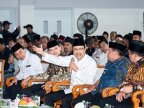Ke Majalengka, Gus Ipul Sosialisasi DTSEN & Cek Perkembangan Sekolah Rakyat