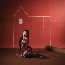 Momen Kembalinya Naura Ayu Lewat Terima Kasih