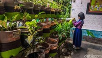 Sampah yang terkumpul kemudian dipilah berdasarkan jenisnya. Sampah organik diolah menjadi kompos, sedangkan sampah anorganik didaur ulang atau dijual kembali.