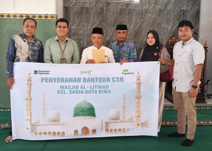 Pegadaian Cabang Bima Serahkan Bantuan CSR Alat Ibadah ke Masjid Al Ijtihad