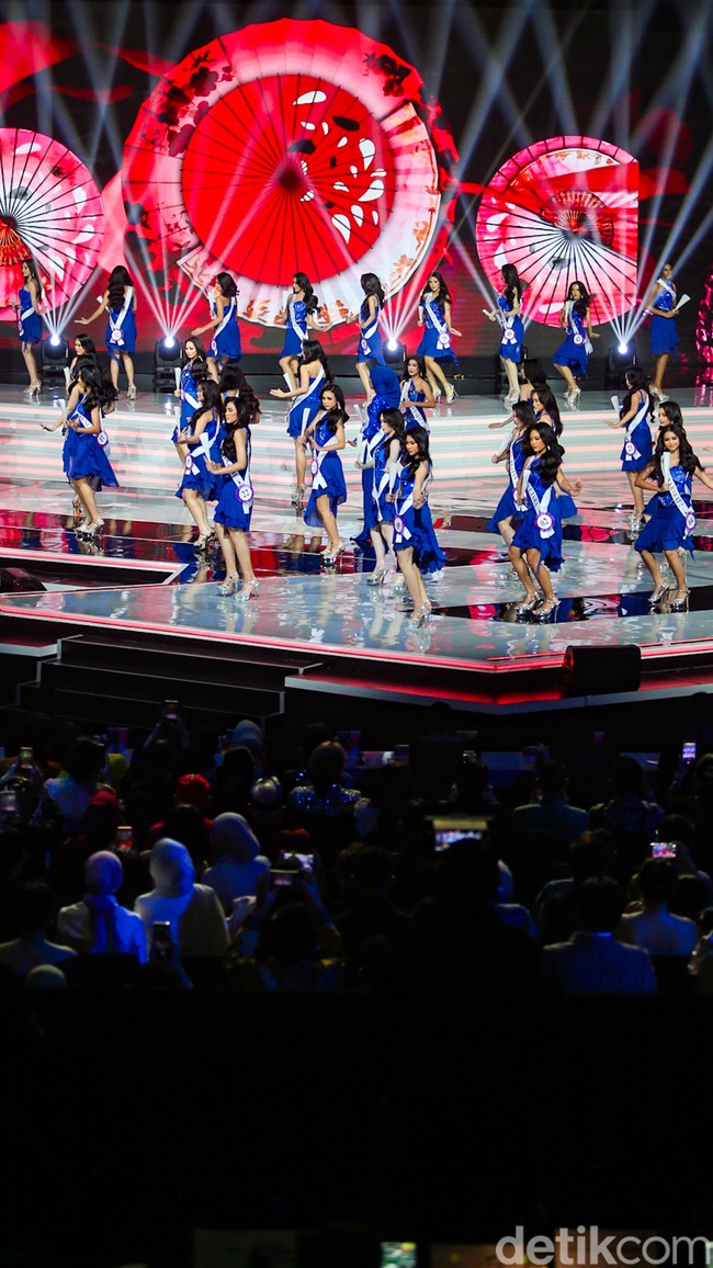 Mereka datang dari berbagai profesi seperti dokter, influencer, model, karyawati, pengusaha, profesional, pegiat sosial dan lingkungan. Banyak di antaranya juga masih menempuh pendidikan perguruan tinggi baik di dalam maupun luar negeri. (Foto: Andhika Prasetia/DetikFoto)