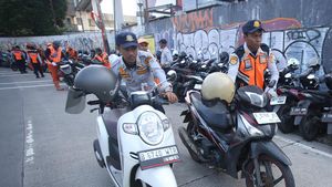 Penertiban Parkir Liar di Kawasan MRT Lebak Bulus