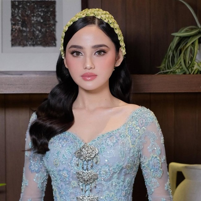 Potret Syifa Hadju Pengajian & Siraman Jelang Pernikahan, Cantik Paripurna