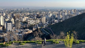 Kelangkaan Barang dan Ketakutan 'Menghantui' Masyarakat Iran