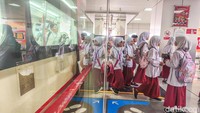Kegiatan ini sekaligus menjadi upaya untuk meningkatkan kesadaran masyarakat terhadap pentingnya transportasi massal dalam mengurangi kemacetan dan polusi udara di Jakarta. Dengan tarif yang sangat terjangkau, masyarakat diajak untuk merasakan langsung kenyamanan dan efisiensi moda transportasi yang tersedia.