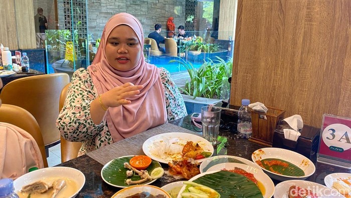 Template Menu Makan Siang ala Turis Malaysia di Pagi Sore PIK
