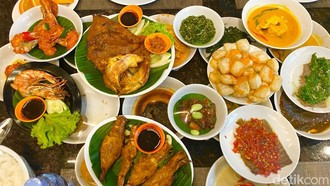 Makan Siang ala Turis Malaysia di Pagi Sore PIK, Habis Berapa Ya?