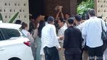 Penampilan Syifa Hadju Lakukan Prosesi Lepas Ayam di Rangkaian Jelang Nikah