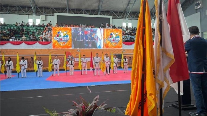 Kejurnas Taekwondo digelar di GOR Serbaguna Stadion Kadrie Oening pada 23–25 April 2026. Ini menjadi panggung untuk para petarung muda Indonesia.