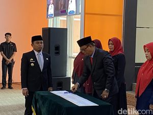 Walkot Parepare Lantik Direktur PAM Tirta Karajae Termasuk 7 Pejabat Pemkot