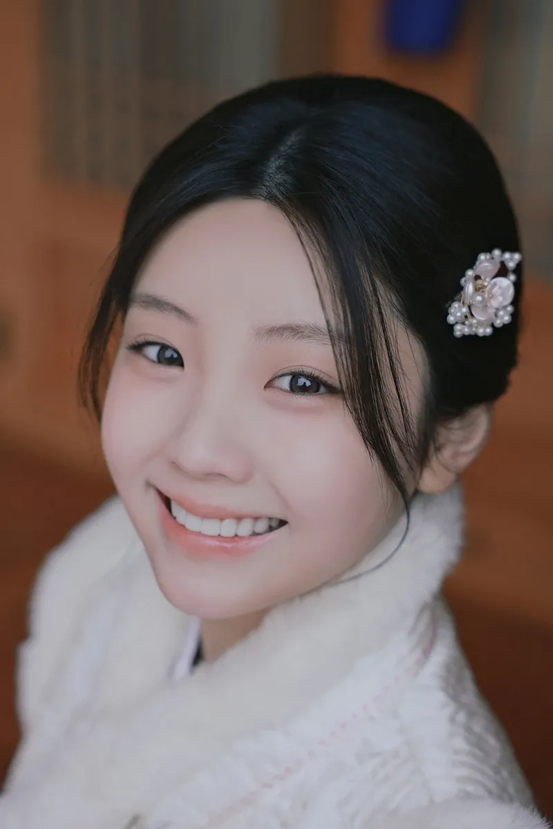 Wonhee ILLIT Wonhee ILLIT.