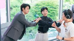 Intip Momen BTS Syuting Yumis Cells 3