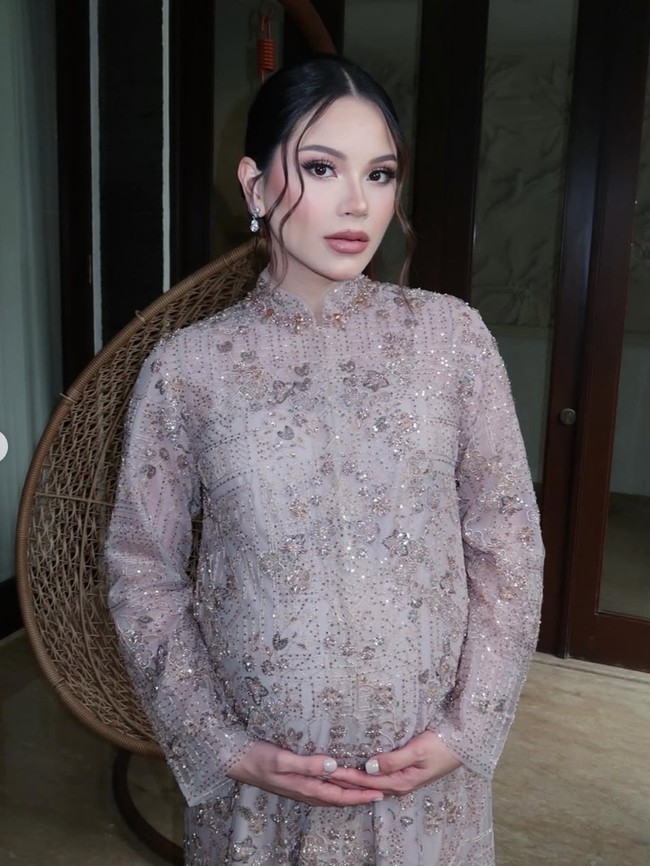 Foto Alyssa Daguise di Pengajian Pra-Nikah El Rumi, Bumil Cantik Bikin Salfok
