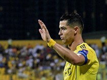 Gayanya Ronaldo Usai Diejek Fans Al Ahli gegara Belum Punya Trofi ACL
