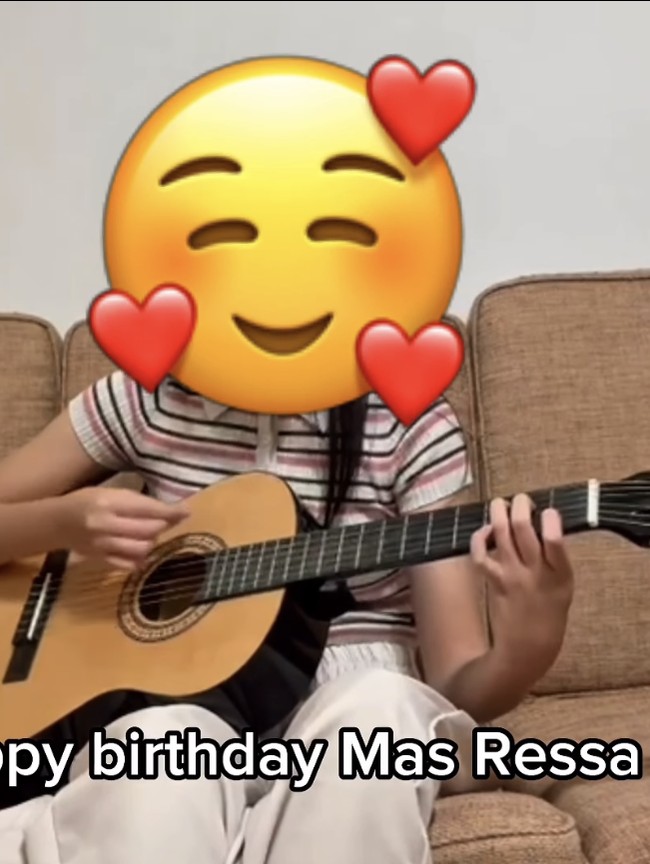 Denada Happy Banget Aisha Bikin Video Nyanyi Selamat Ulang Tahun untuk Ressa