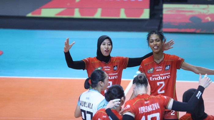 Tim voli putri Jakarta Pertamina Enduro (JPE) juara Proliga 2026. Gelar itu diperoleh setelah mereka memenangkan laga leg kedua melawan Gresik Phonska Plus Pupuk Indonesia.