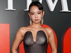 Gaya Klasik-Seksi Jennie BLACKPINK, Diakui Tokoh Berpengaruh di TIME100 Gala
