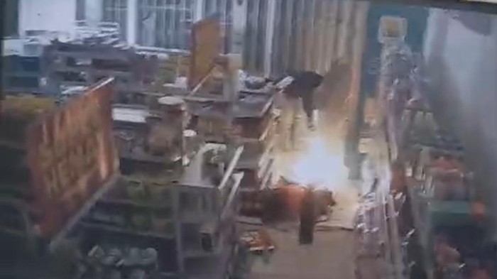 Komplotan pembobol mesin ATM di Lampung dan Banten beraksi terekam CCTV