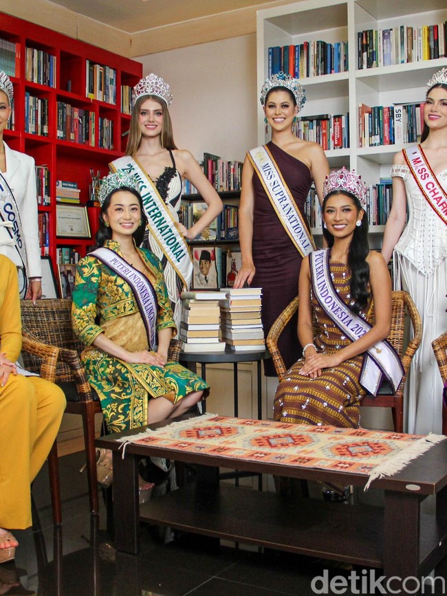 Pesona Juara Puteri Indonesia 2026 & 4 Ratu Kecantikan Dunia Saat di Jakarta