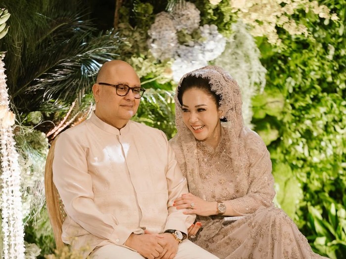 Pesan Haru Maia ke El Rumi-Syifa Hadju: Cinta Kami Selalu Menemanimu...