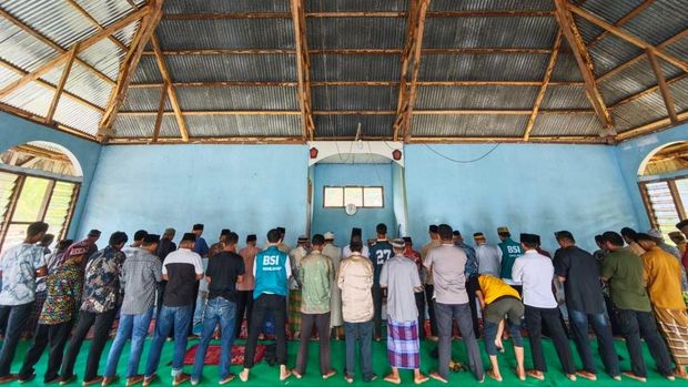 Masjid Nurlaila di Sano Nggoang Masjid Nurlaila di Sano Nggoang