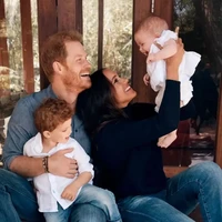 Meghan Markle Picu Amarah Istana, Jual Lilin Terinspirasi Anak-anaknya