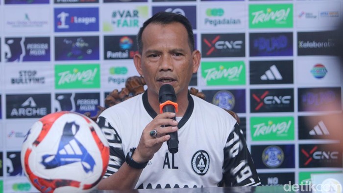 Jumpa pers PSS Sleman di Stadion Batakan, Balikpapan, Sabtu (25/4/2026).
