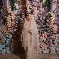 Intip Detail Dekor Pengajian-Siraman Syifa Hadju, European Garden Nuansa Ungu