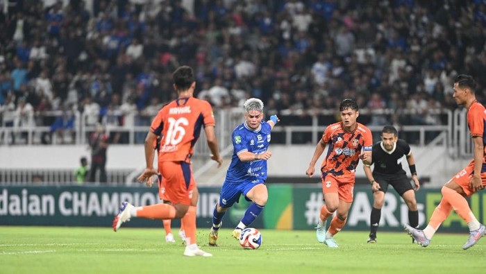 PSIS Semarang berhasil menumbangkan tamunya Kendal Tornado FC dengan skor 1-0. 