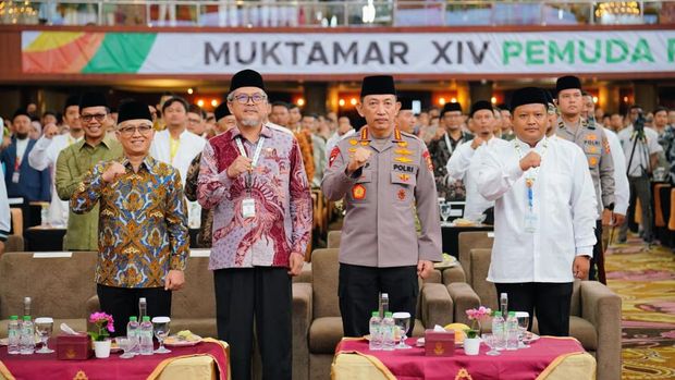 Kapolri menghadiri pembukaan Muktamar XIV PERSIS