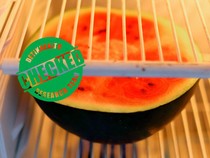 Simpan Buah di Kulkas: Utuh Vs Dipotong-potong, Mana Lebih Sehat?