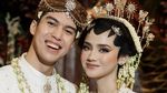 Foto-foto Pernikahan El Rumi dengan Syifa Hadju
