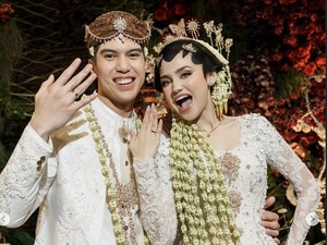 Presiden Prabowo Hadiri Resepsi Pernikahan El Rumi dengan Syifa Hadju