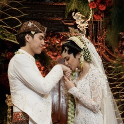 Akad Nikah El Rumi-Syifa Hadju Lancar, Meski Tanpa Kehadiran Sang Ayah