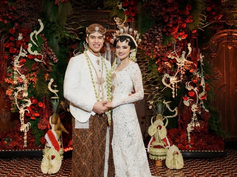 El Rumi dan Syifa Hadju resmi menikah