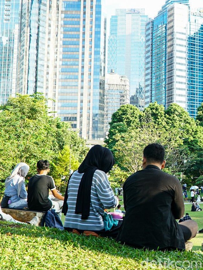 Spot Jalan-jalan Seru di Jakarta Selain Main ke Mal