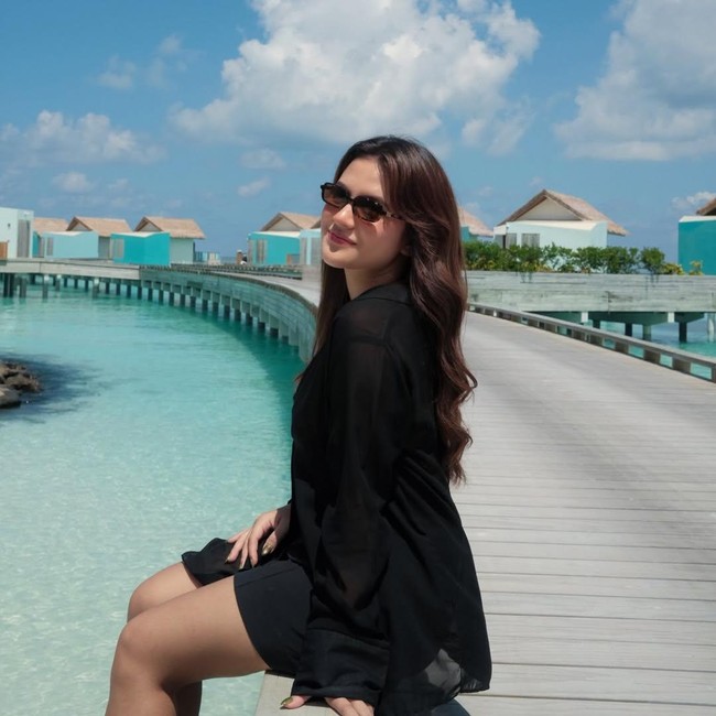 Marsha Aruan Nikmati Hari Tenang di Maldives