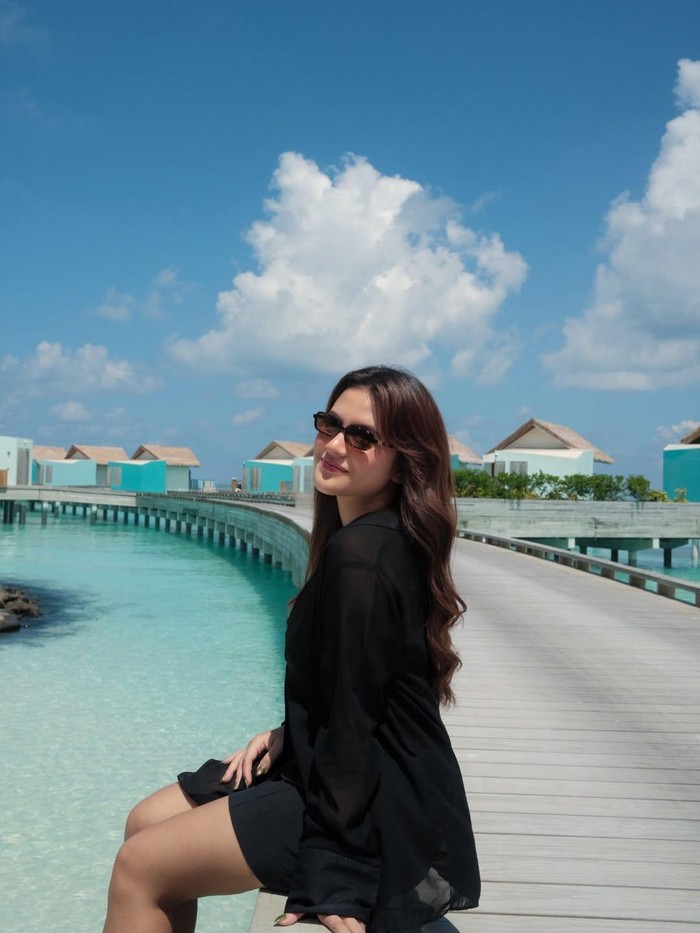 Marsha Aruan liburan ke Maldives.