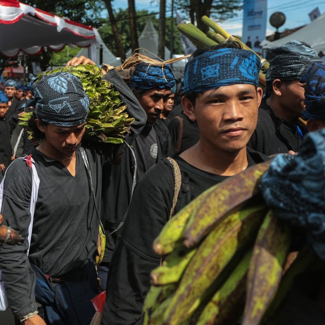 Ribuan Warga Baduy Turun Gunung, Gelar Tradisi Seba di Serang