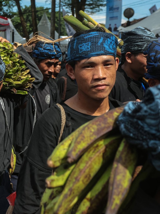 Ribuan Warga Baduy Turun Gunung, Gelar Tradisi Seba di Serang