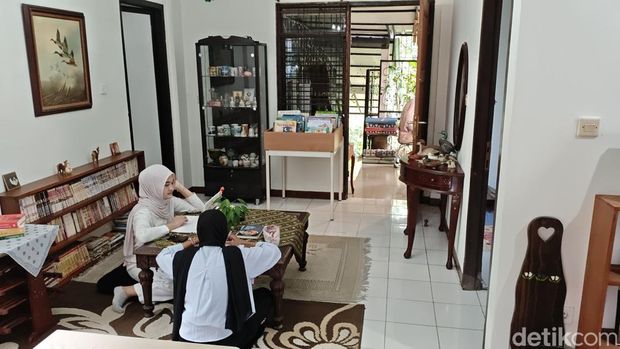 Rumah Buku Anjangsana Bogor