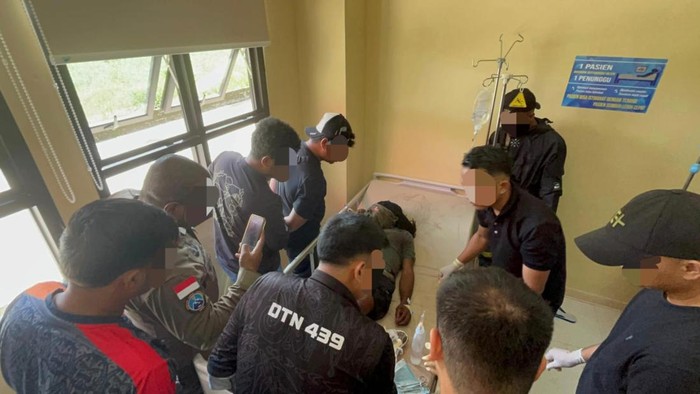 Satgas Operasi Damai Cartenz menangkap anggota KKB di Mimika yang merupakan DPO penembakan warga di Puncak Jaya.